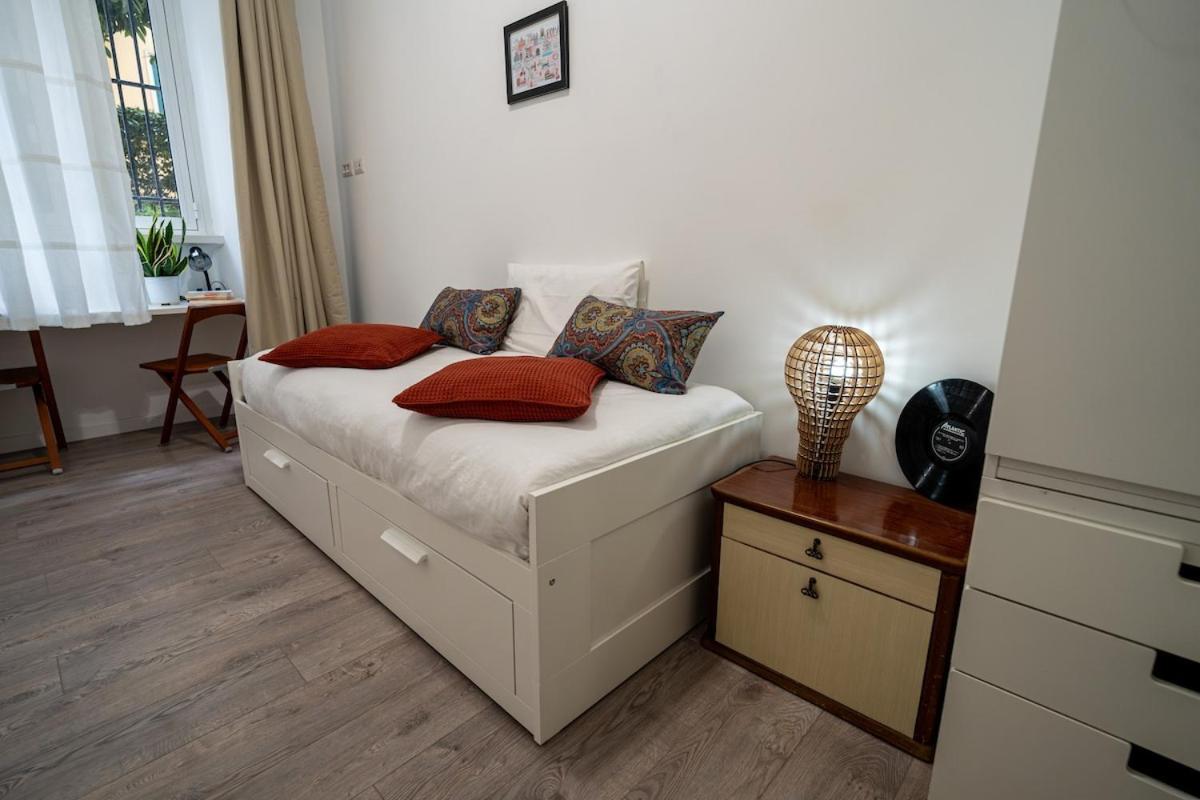 Britannia 36 * Roma